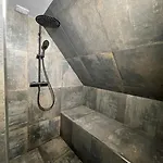 200m2 Avec