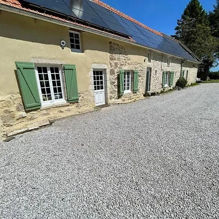 Gite Le Petit Chevreuil بيت للعطل