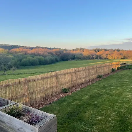 200m2 Avec Holiday home Saint-Germain-de-Tournebut